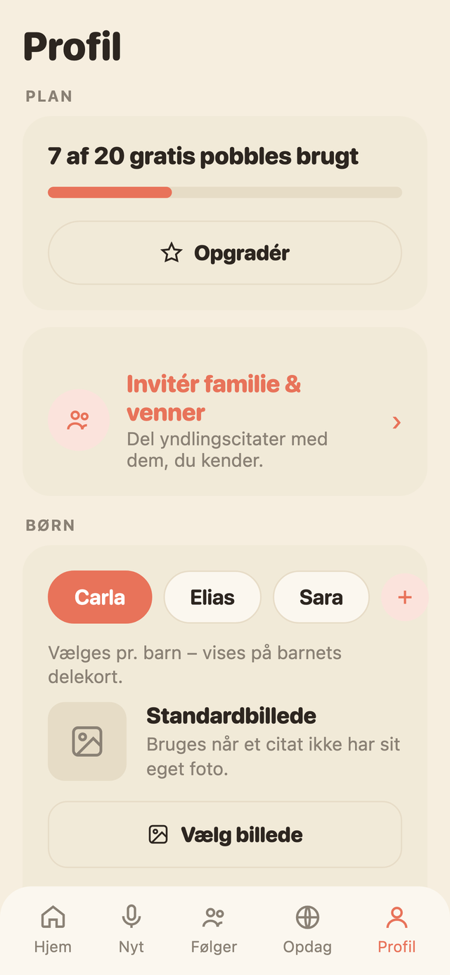 Profilsiden i Pobbly, hvor man ser sin plan, kan invitere familie og venner, og vælge mellem børnene Carla, Elias og Sara.